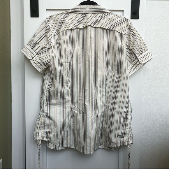 North Face Striped Button Down Women’s Tee - Picture 13 of 16